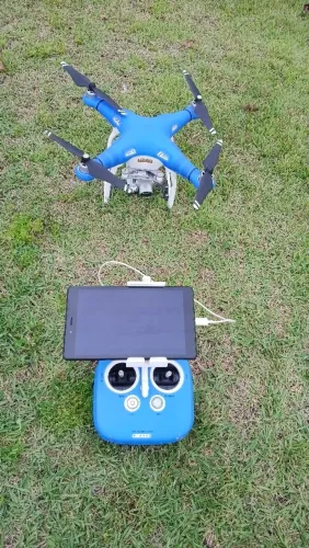 Kit Drone DJI Phantom 3 Pro + Mochila + Tablet