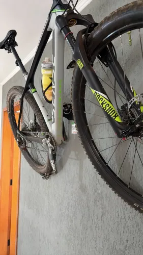 Vende-se bicicleta Sense impact pro carbono tamanho 19 zerada 