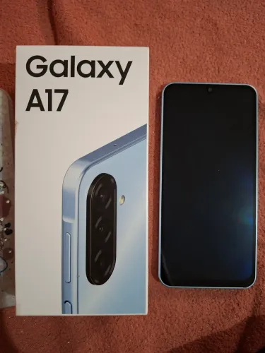 Smartphone Samsung A17
