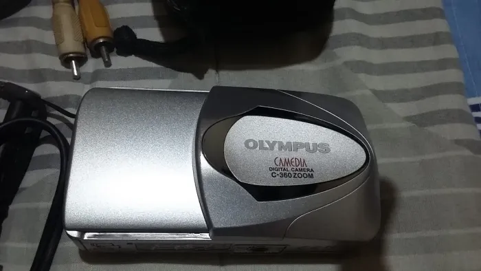 Câmera digital Olympus Camedia c360 zoom 
