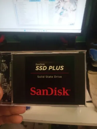 SSD 240gb da sanDisk 55% saudável 