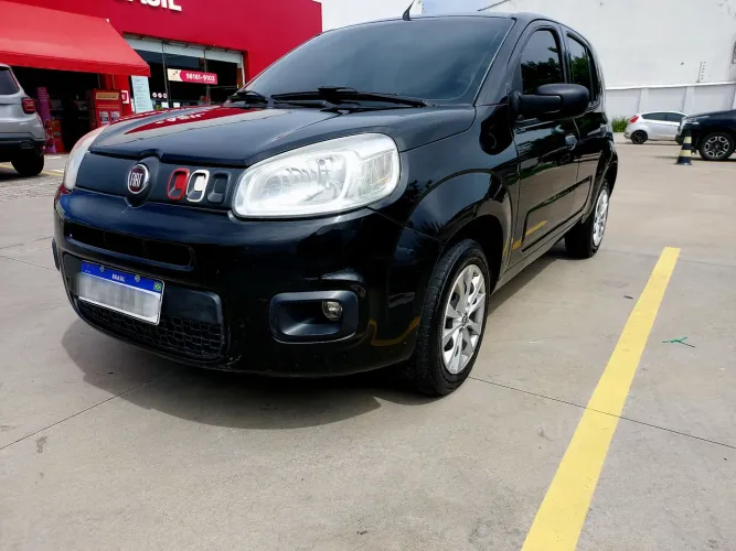 Fiat Uno Attractive 1.0 EVO Fire Flex 8V 5P 2015