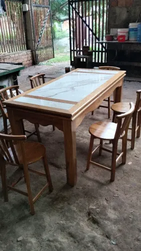 mesa de 6 cadeiras de madeira freijó