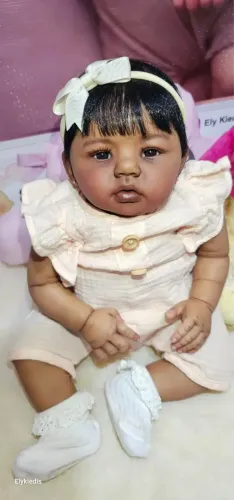 bebê reborn Negra, super realista