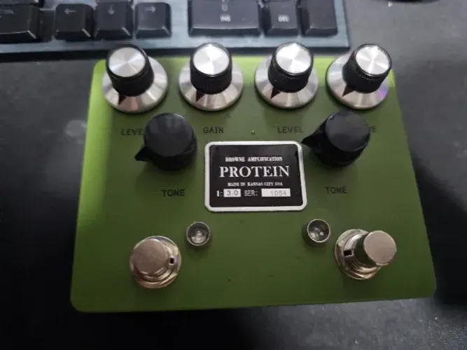 Pedal Browne Amplification Protein V3 Dual Overdrive  O Protein é um Dual Overdrive
