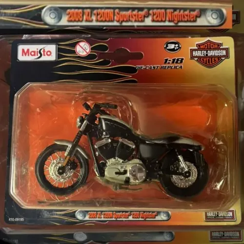 Harley-Davidson 2008 XL 1200N Sportster 1200 Nightster 1:18 Maisto