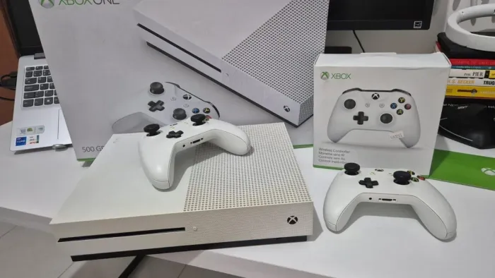 Xbox one s Original
