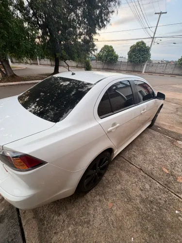 Mitsubishi Lancer 2.0 16V 160cv Aut. 2013