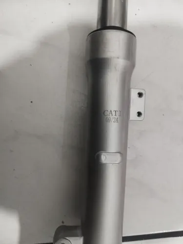 Amortecedor dianteiro Honda Bross Disco bengala - garfo lado esquerdo + tubo cilindro