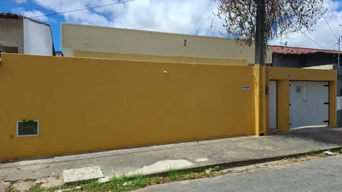 Casa 84 metros quadrados com 4 quartos em Parangaba - Fortaleza - CE