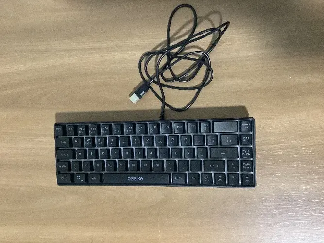 Teclado semi mecanico