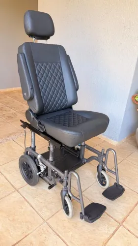 Guidosimplex G-TRAN Banco Giratório para Cadeirante + Base Veicular