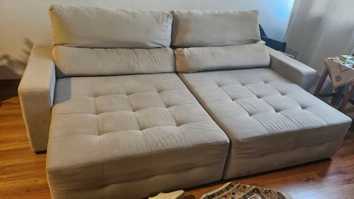 Sofá reclinável e extensível 