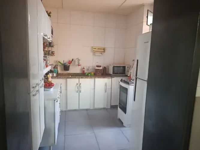 Casa, Marechal Hermes, 3 dormitórios, 2 banho, 2 sala, área gourmet, dep. Empr. *
