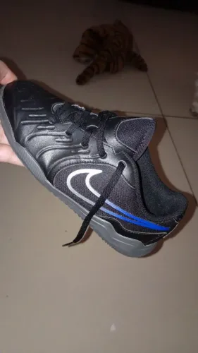 Chuteira nike infantil 33