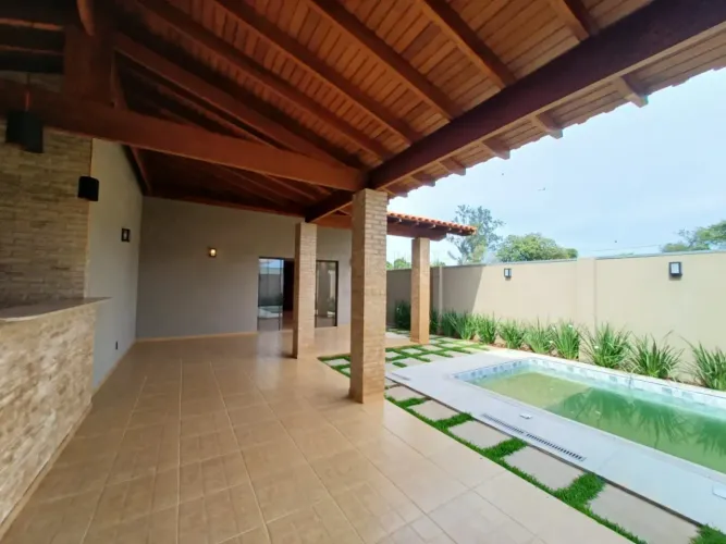 Casa a venda no condomínio Residencial Villaggio III em Bauru -SP.