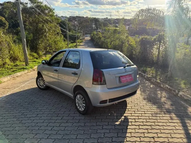 Fiat Palio 1.0 Economy Fire Flex 8V 4P 2014