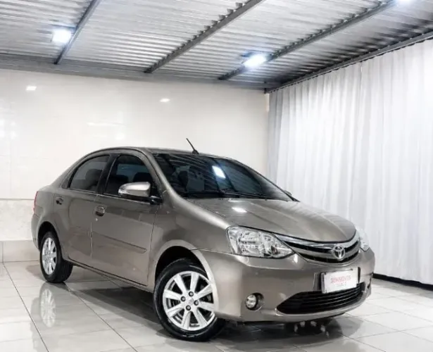 Toyota Etios XLS Sedan 1.5 Flex 16V 4P Aut. 2017