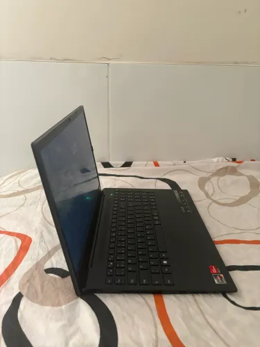 Notebook Vaio em ótimas condições. Preço a negociar ?