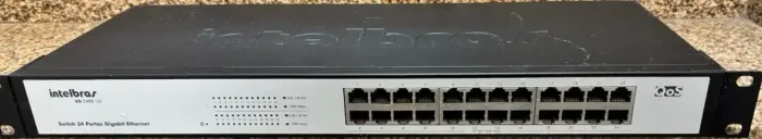 Switch Intelbras SG 2400 QR+ 24 Portas Gigabit - Rack - Ótimo Estado