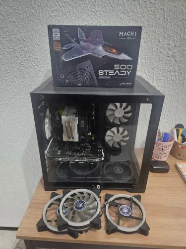 PC GAMER *(LEIA A DESC)*