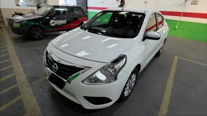 Nissan Versa SV 1.6 16V Flexstart 4P Aut. 2018
