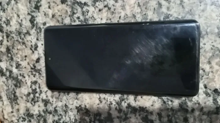 VENDO ESSE CELULAR POCOX7