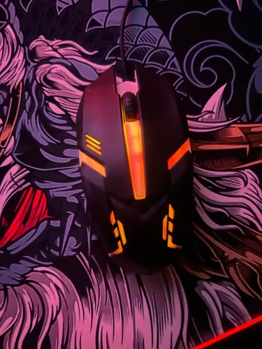 Mouse optico com led