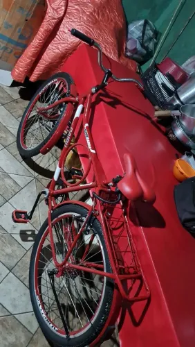Bicicleta modelo vermelha whtas *
