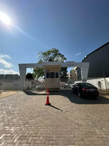 Apartamento para Aluguel com 3 Quartos (1 Suíte) no Vale Quem Tem Teresina/PI