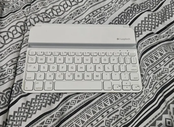 TECLADO LOGITECH ULTRATHIN MINI PARA IPAD