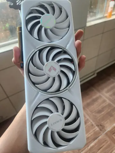 VENDO Intel Arc b580 12 vram.