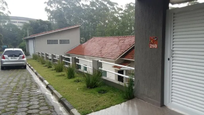 Condomínio com 5 quartos à venda ou para locação em Parque imperial - SP