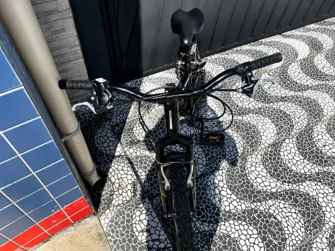 Vende bicicleta