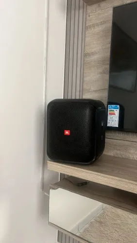 JBL encore essencial zerada sem marcas