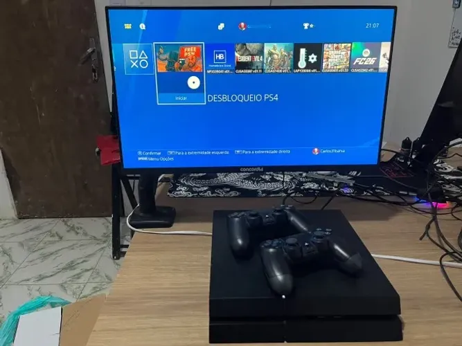PS4 500gb DESBLOQUEADO + Controle