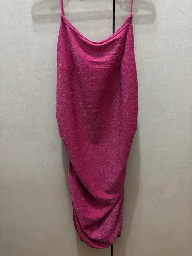 vestido feminino rosa com brilho pp