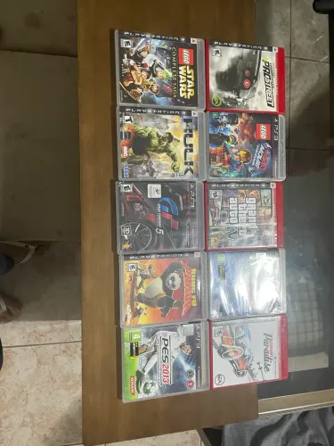 Ps3 slim - 2 controles - 9 jogos