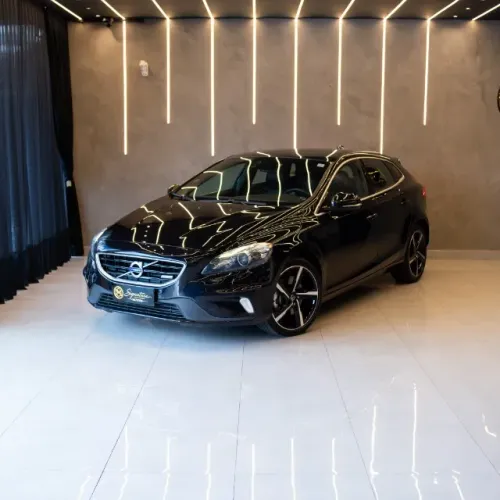 Volvo V40 T-5 R-design 2.0 Aut. 2014