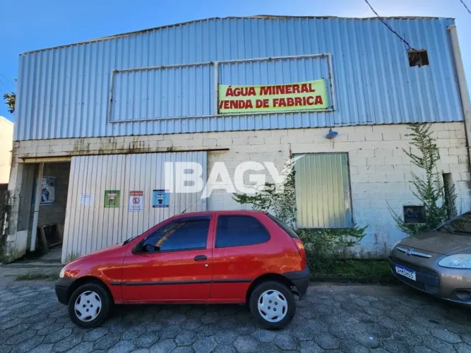 Oportunidade! Galpão em Vargem do Bom Jesus - Florianópolis