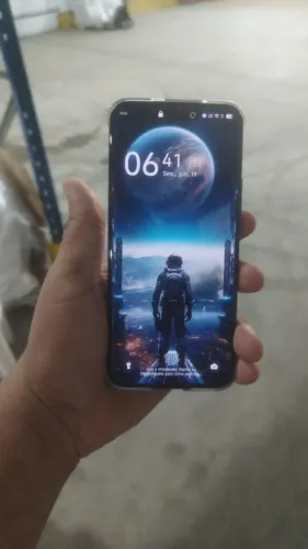 Infinix hot 60 pro plus novo  troco por iPhone 