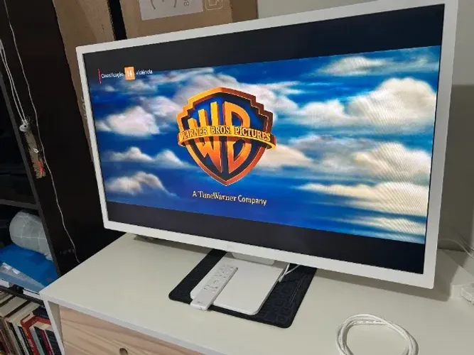 Monitor LG MyView Smart - Tela IPS de 32, FHD, WebOs, Screen Share, HDR10, 32SR50F-W