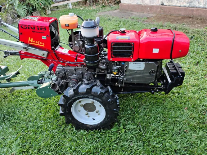 Micro Trator Tramontini Master 18 CV