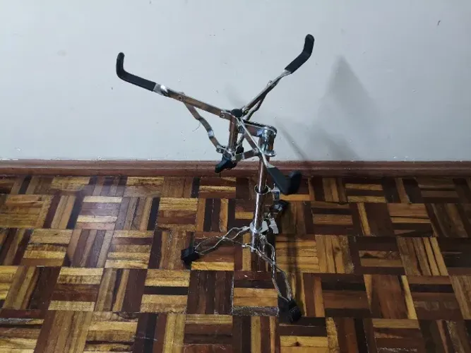 Suporte de Caixa Cromado