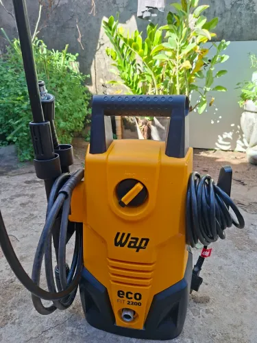 Lavadora de Alta Pressão WAP Eco Fit 2200 - Semi-nova (Excelente Estado!)