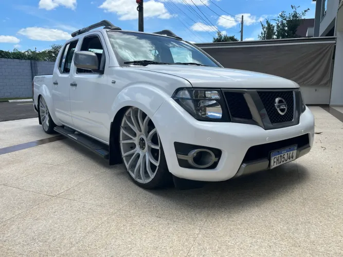Nissan Frontier SE Attack CD 4X2 2.5 TB Diesel 2013