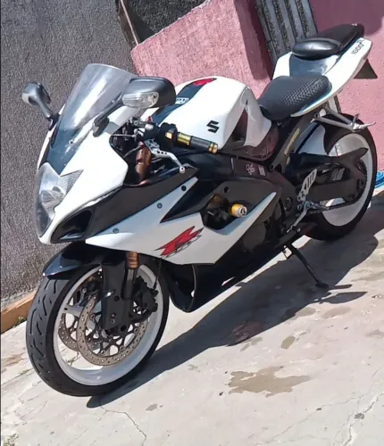 Suzuki GSX 1000R SRAD 
