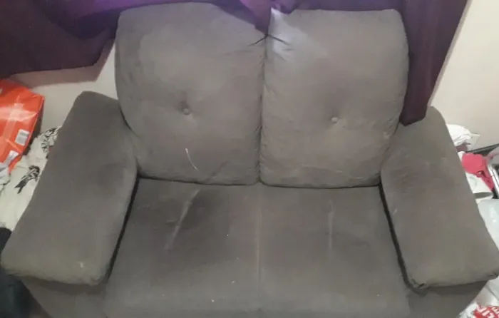 SOFÁ 2 LUGARES