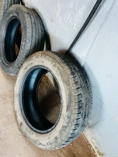 Pneu 185/65 R15