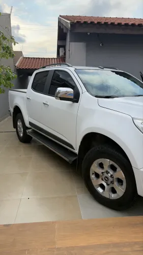 Chevrolet S10 Pick-up LTZ 2.5 Flex 4X2 CD 2015